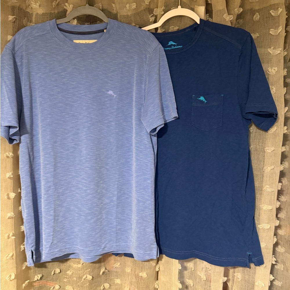 Tommy Bahama Light Blue and Navy Short Sleeve Tees